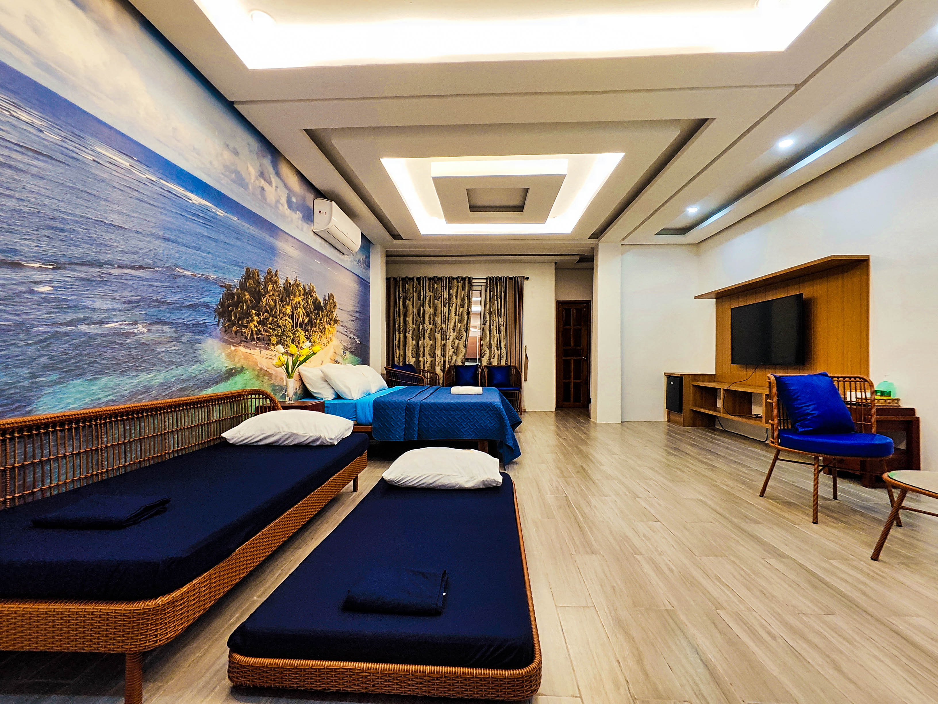 SIARGAO SUITES WITH SEA VIEW